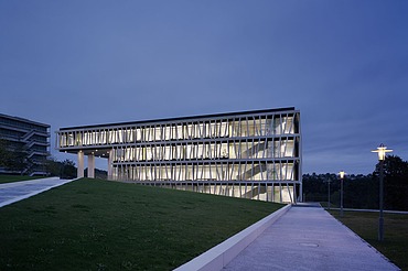 Frontansicht des Gebäudes ZMBP