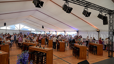 Festzelt am Freitag