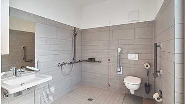 Foto Bad mit barrierefreier Ausstattung