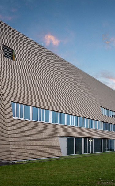 Frontansicht des Gebäudes