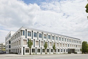 Frontansicht des Gebäudes