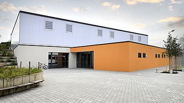 Foto Eingangsbereich mit gepflasterter Fläche