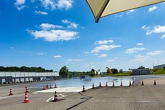 Hier steht eine kurze Beschreibung des Bildes.