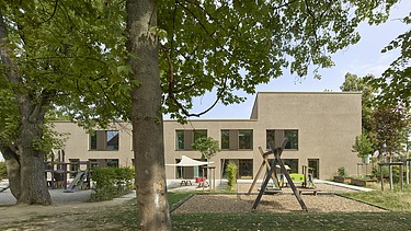 Foto von außen Gebäudeecke