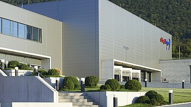 Gebäudeaufnahme seitlich