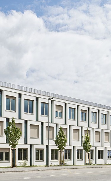 Frontansicht des Gebäudes